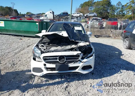 2016 Mercedes-Benz C 300 4Matic from USA, damaged, VIN 55SWF4KB4GU175151